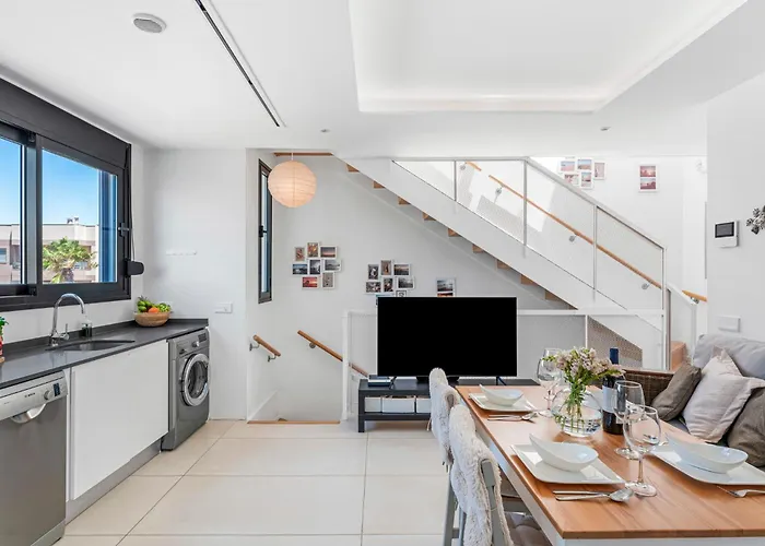 Medano4you Tina's Jacuzzi Terrace Playa Chica 公寓